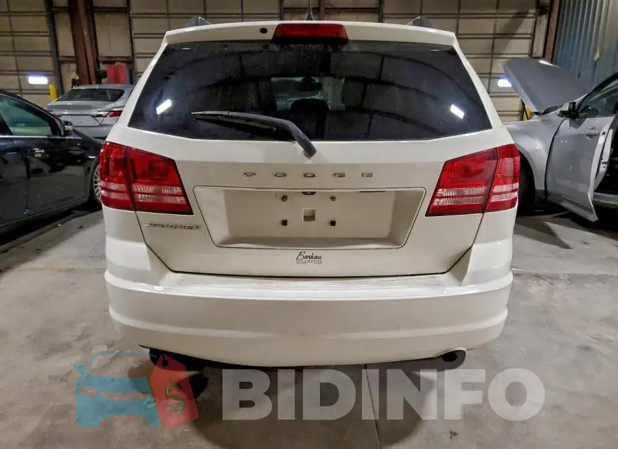 3C4PDCAB9JT495744 Photo# 6