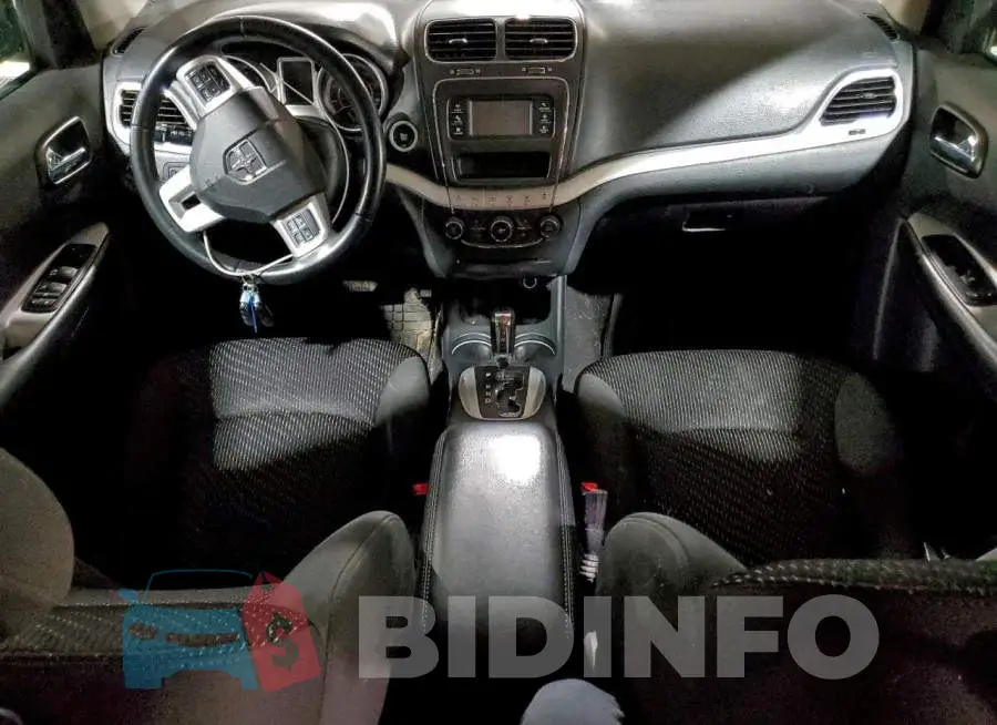 3C4PDCAB9JT495744 Photo# 8