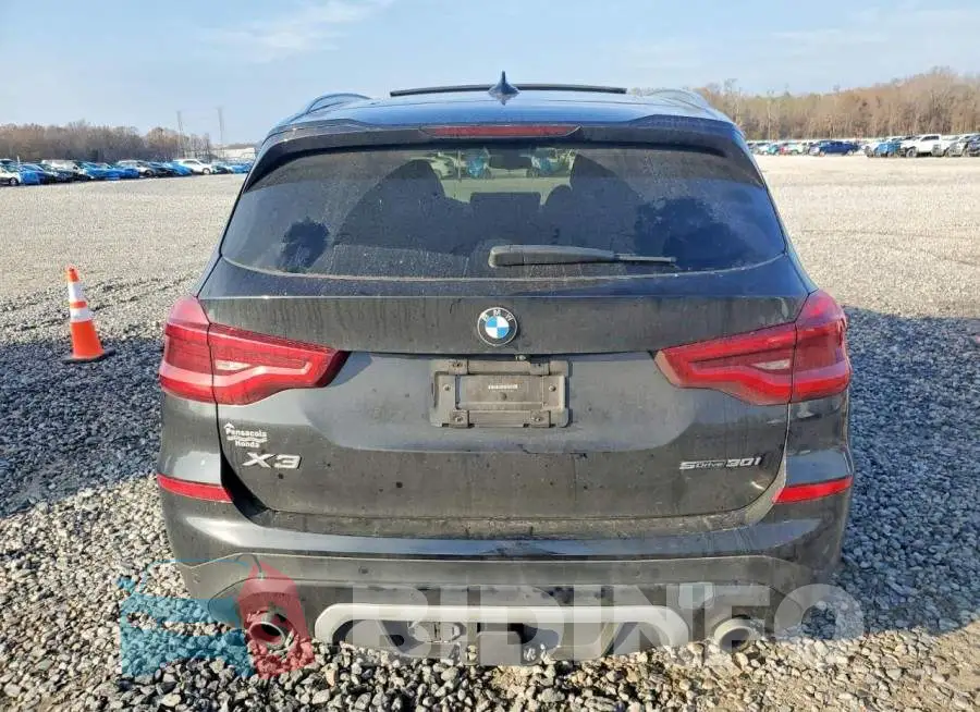 5UXTY3C04M9F24001 Photo# 6