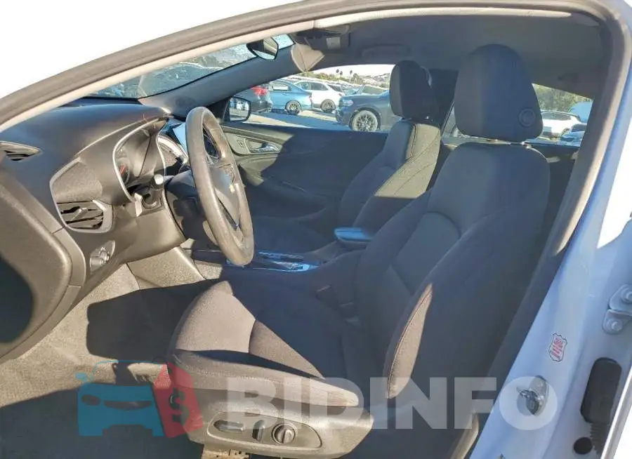 1G1ZD5ST0PF226037 Photo# 7