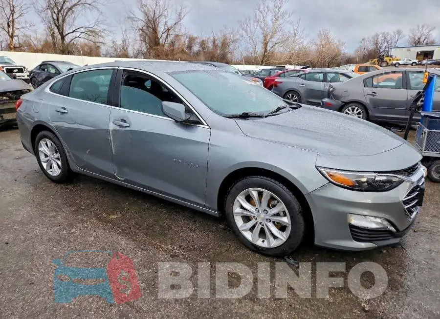 1G1ZD5ST0PF240567 Photo# 4