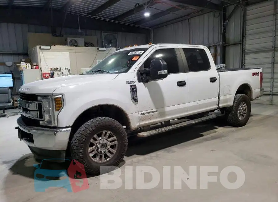 1FT7W2BT3KED17762 Photo# 1