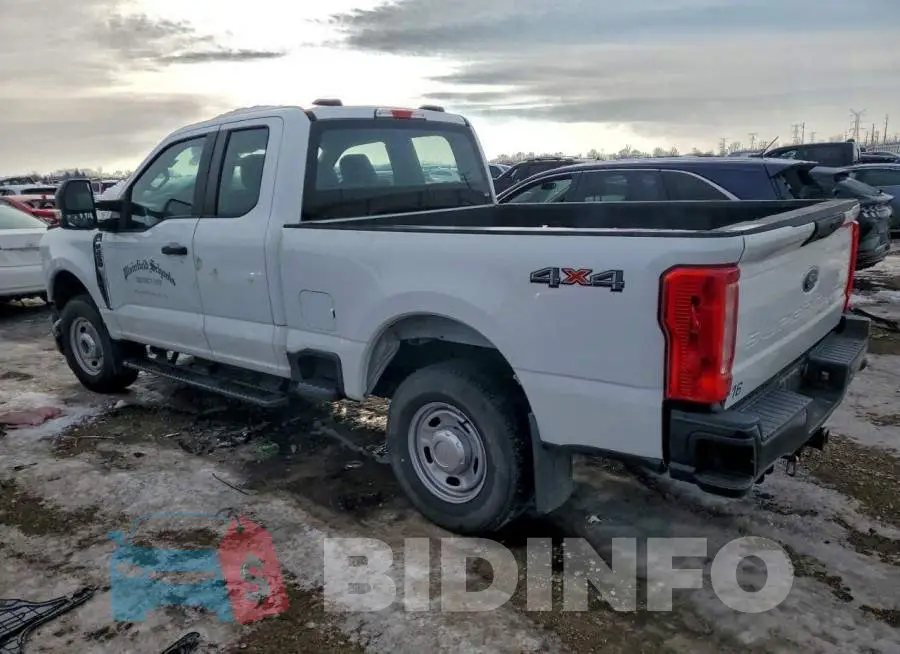 1FT7X2BA1PEC78348 Photo# 2