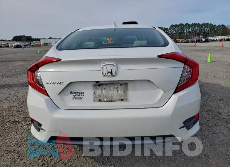 19XFC2F86HE050009 Photo# 6