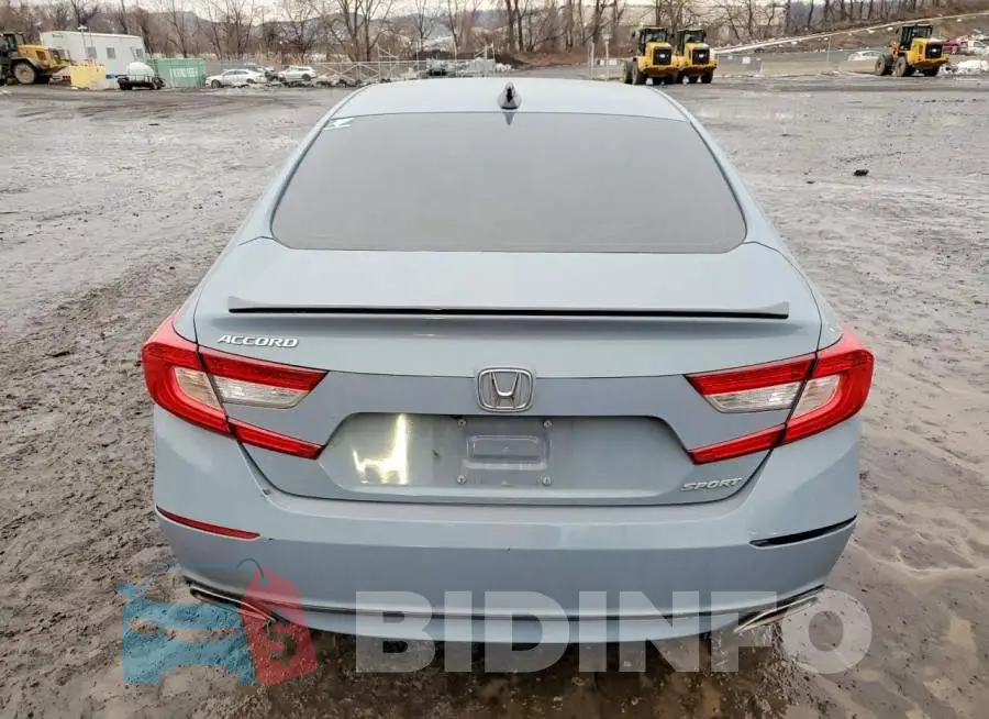 1HGCV1F31MA107632 Photo# 6