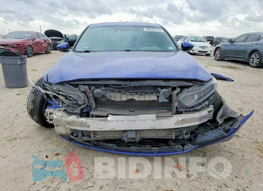 1HGCV2F37JA035143 Photo# 5
