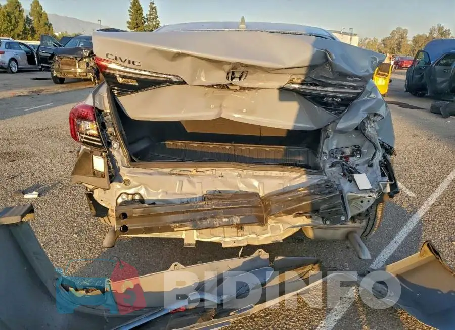 2HGFE1F76RH308855 Photo# 6