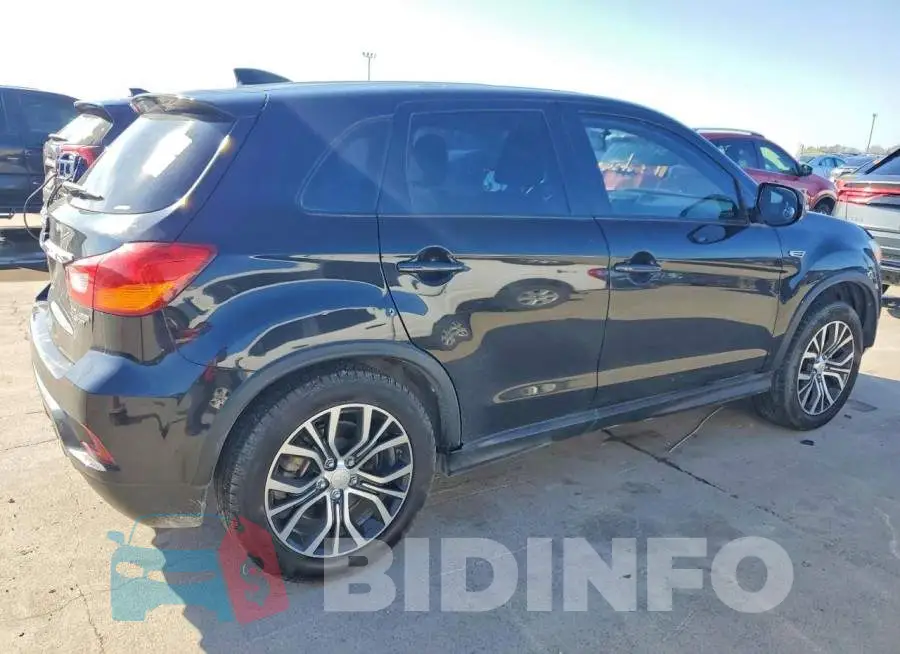 JA4AR3AU3KU031245 Photo# 3