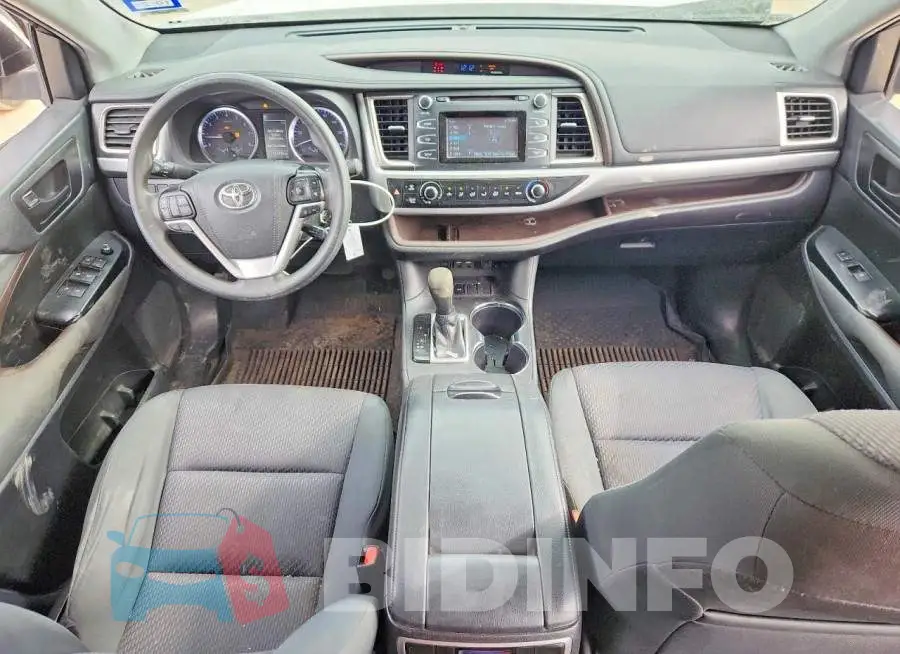5TDZZRFH9KS337037 Photo# 8