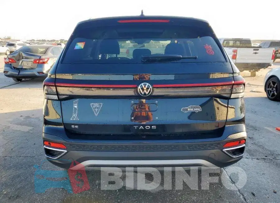 3VVEC7B28SM017392 Photo# 6