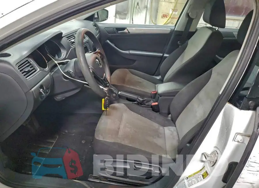 3VW2B7AJ8HM302015 Photo# 7