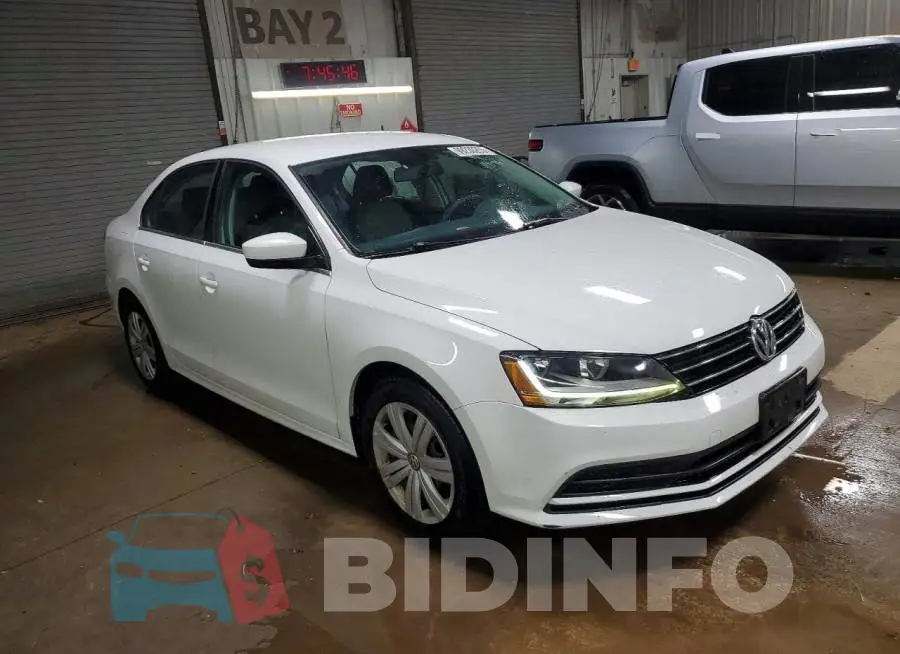 3VW2B7AJ8HM302015 Photo# 4