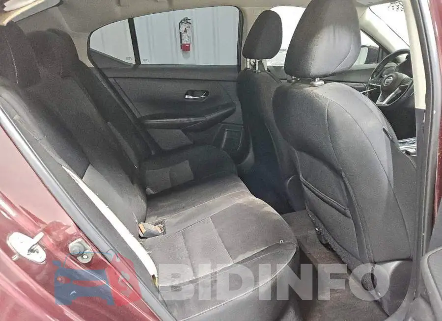 3N1AB8CV8NY205117 Photo# 10