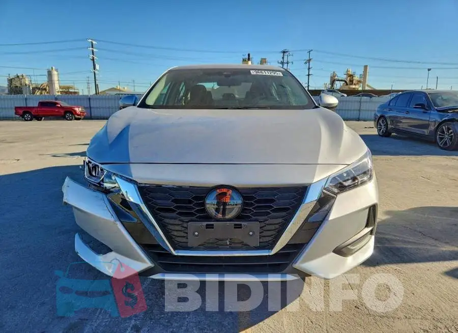 3N1AB8CV9NY268131 Photo# 5
