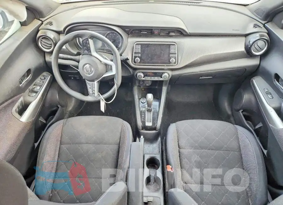 3N1CP5CU4JL535313 Photo# 8