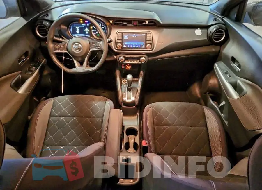 3N1CP5CU5KL508185 Photo# 8