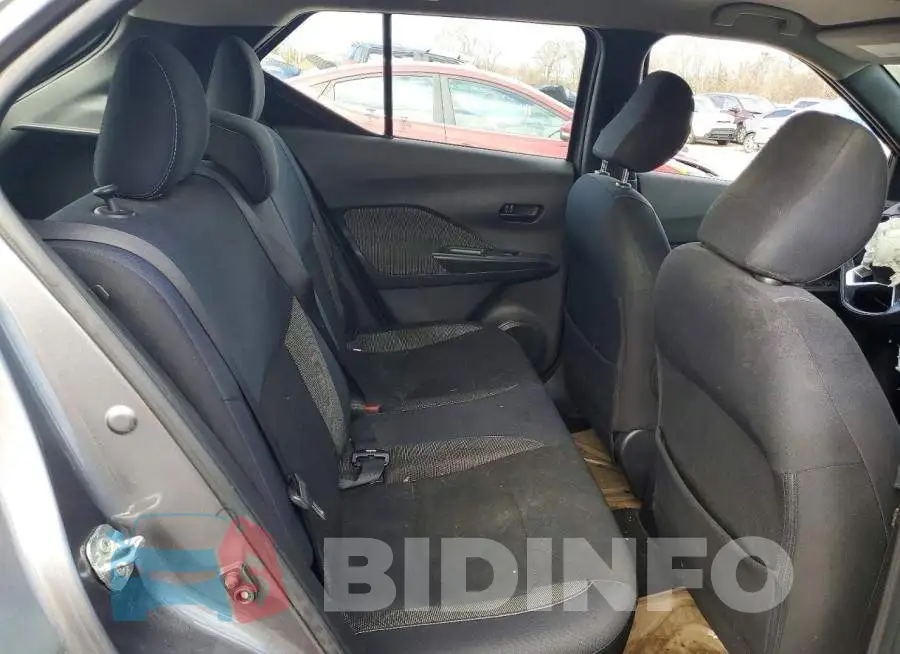 3N1CP5CU8JL540692 Photo# 11
