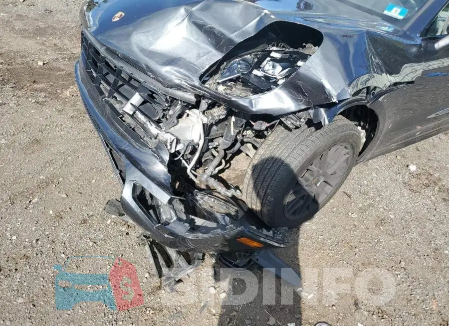 WP1AG2A52HLB51999 Photo# 12