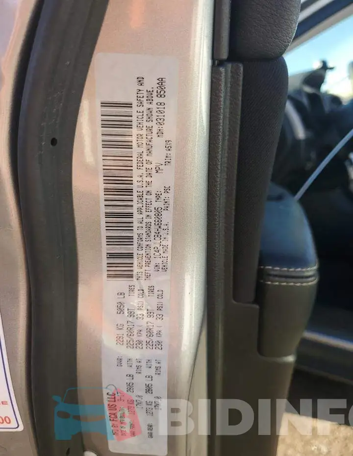 1C4PJLCB4HW660805 Photo# 13