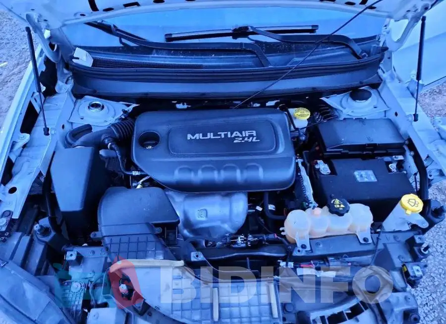 1C4PJLLB8KD120246 Photo# 12