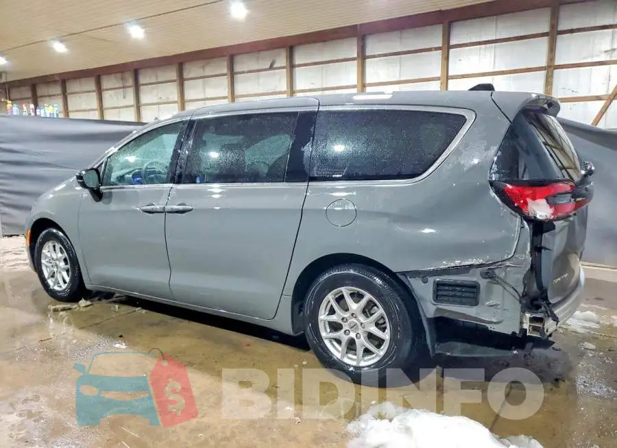 2C4RC1BG2SR518697 Photo# 2