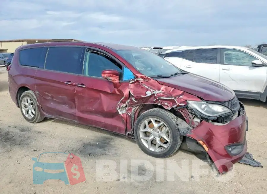 2C4RC1FG9JR351540 Photo# 4