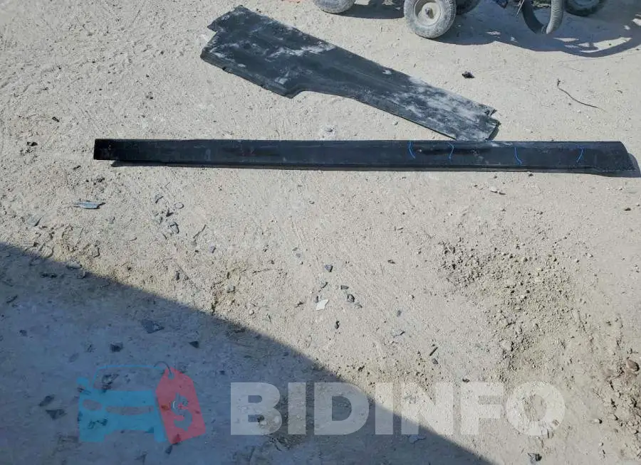 WBA7E2C52JG742618 Photo# 12
