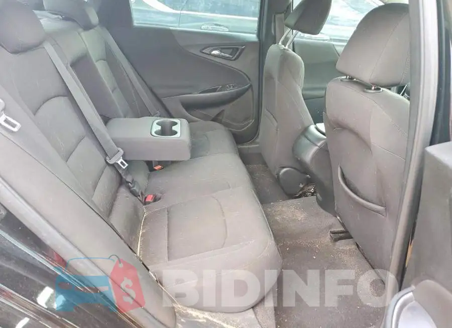 1G1ZB5ST1JF230417 Photo# 10