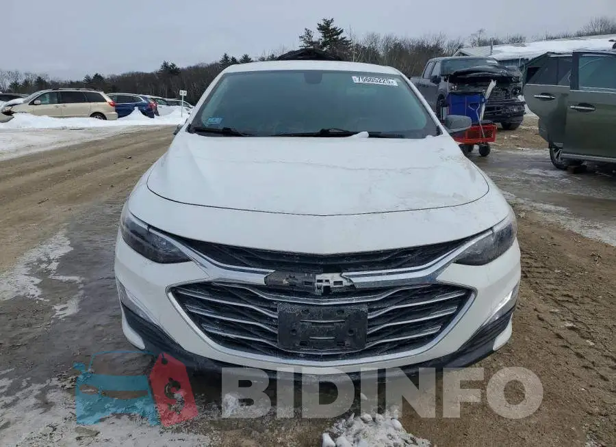 1G1ZB5ST4NF205534 Photo# 5