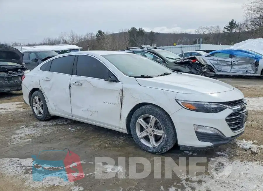 1G1ZB5ST4NF205534 Photo# 4