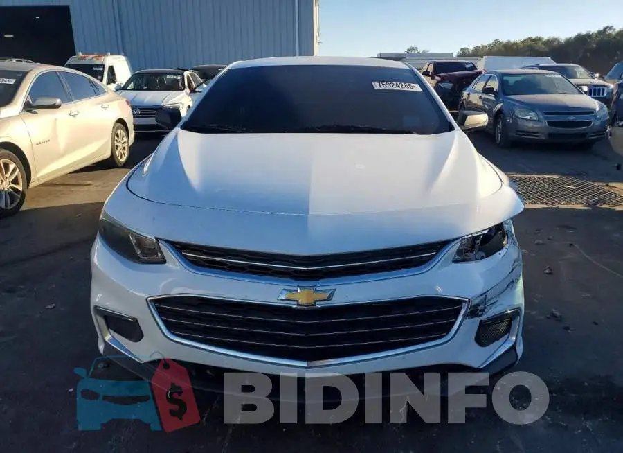 1G1ZB5ST8HF156648 Photo# 5
