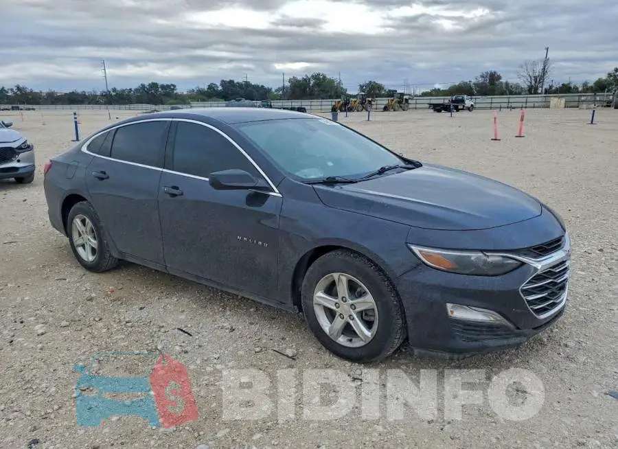 1G1ZB5ST8NF214706 Photo# 4