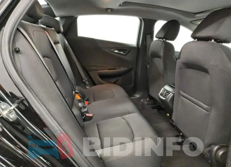 1G1ZD5ST5PF132462 Photo# 10