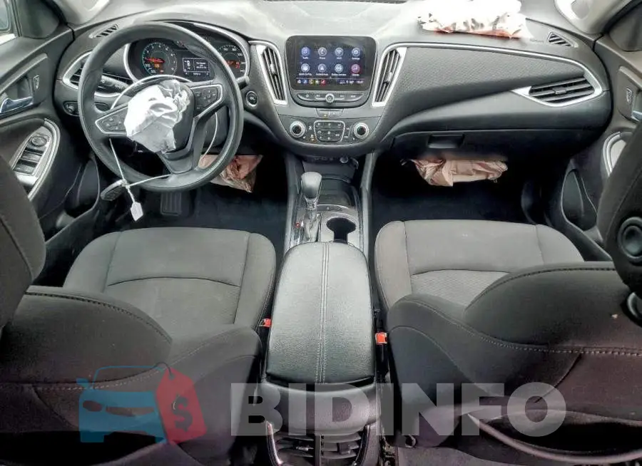 1G1ZD5ST9NF150850 Photo# 8