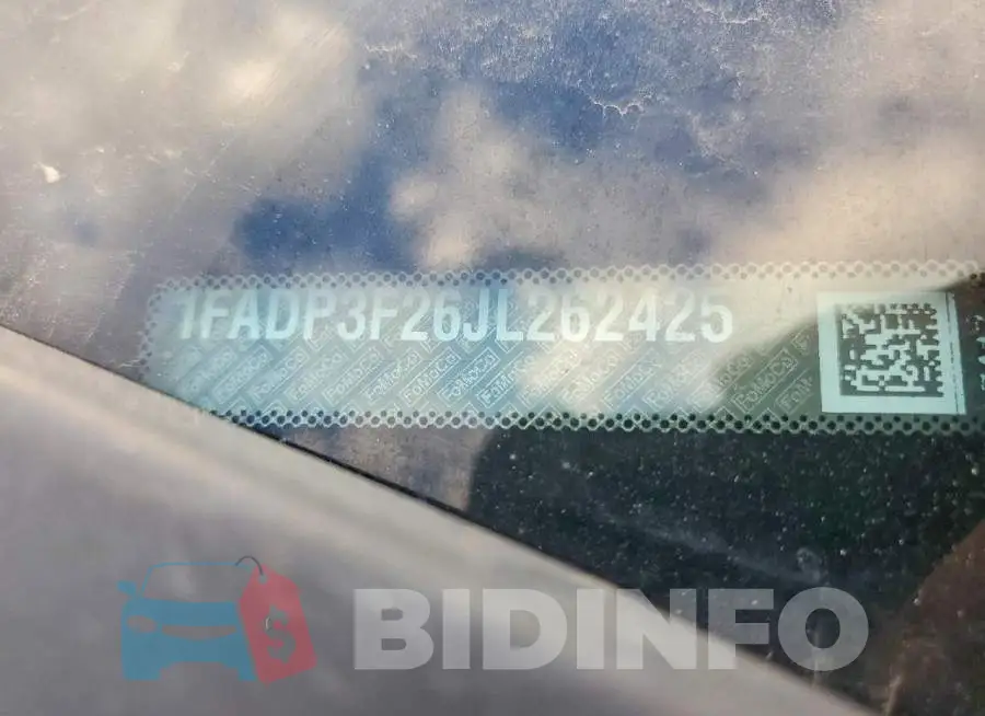 1FADP3F26JL262425 Photo# 12