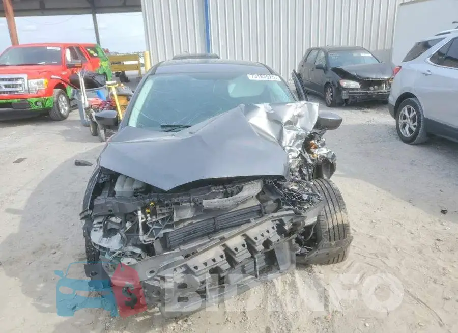 1FADP3F2XJL256322 Photo# 5