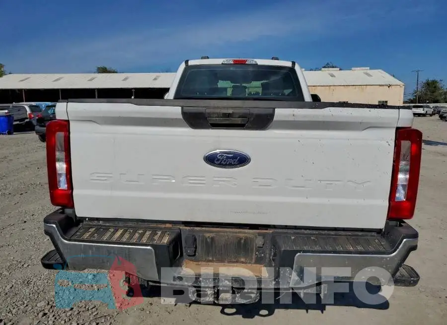 1FT7X2AA1RED13457 Photo# 6