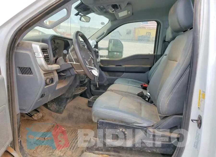 1FTBF2AA6PED40941 Photo# 7