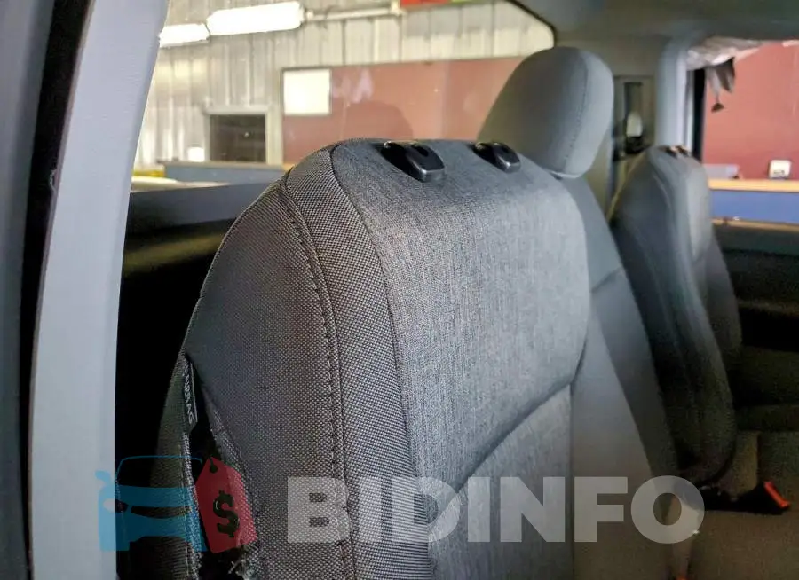 1FTBF2BA8RED43793 Photo# 10