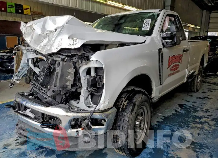1FTBF2BA8RED43793 Photo# 1