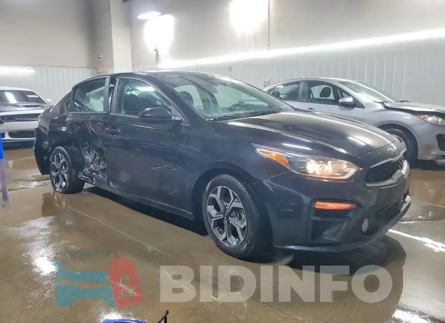 3KPF24AD4KE083374 Photo# 4