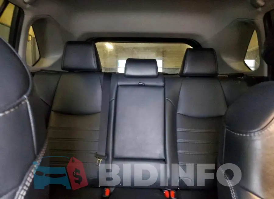 2T3A1RFV4MC184144 Photo# 10