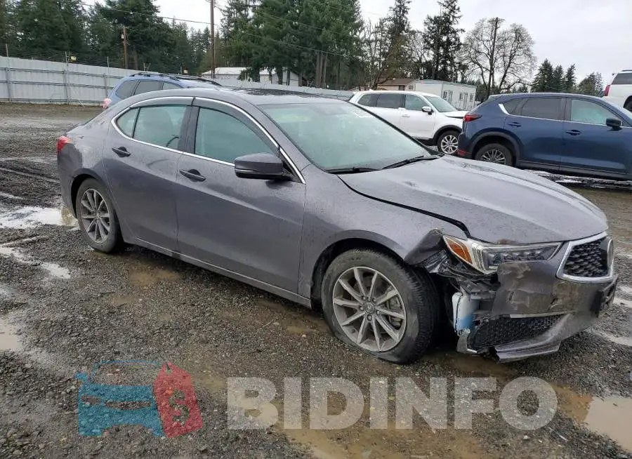 19UUB1F37LA015470 Photo# 4