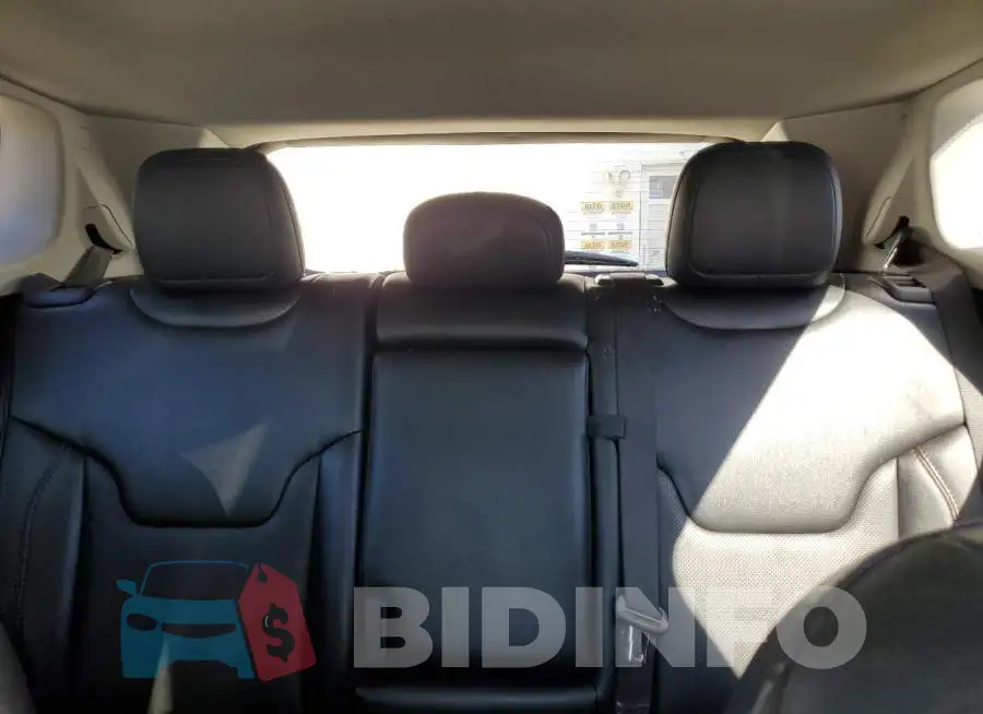 3C4NJDCB9LT159727 Photo# 10