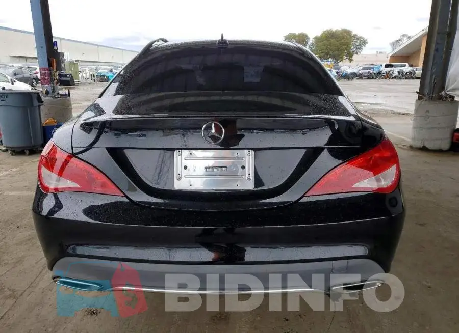 WDDSJ4EB9JN560620 Photo# 6