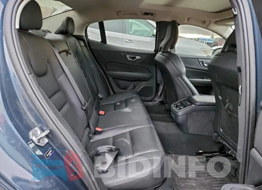 7JRL12FL6NG178017 Photo# 10