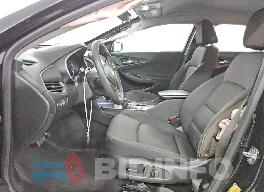 1G1ZD5ST7PF190895 Photo# 7