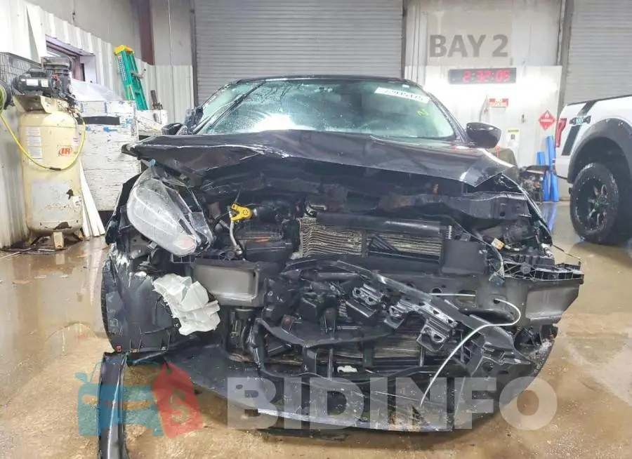 1FADP3FE5JL257291 Photo# 5