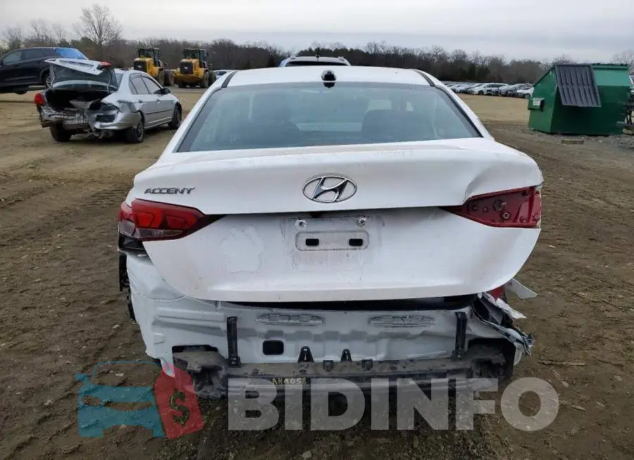 3KPC24A66ME141184 Photo# 6