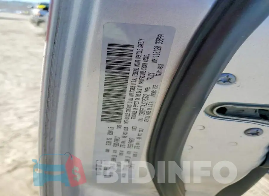 1C6RR7FT4JS175372 Photo# 11